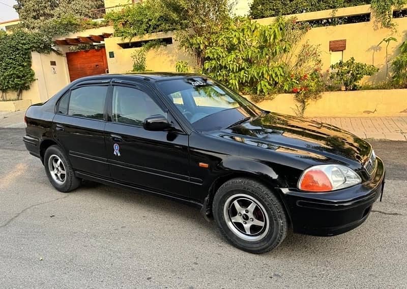 Honda Civic VTi 1996 4