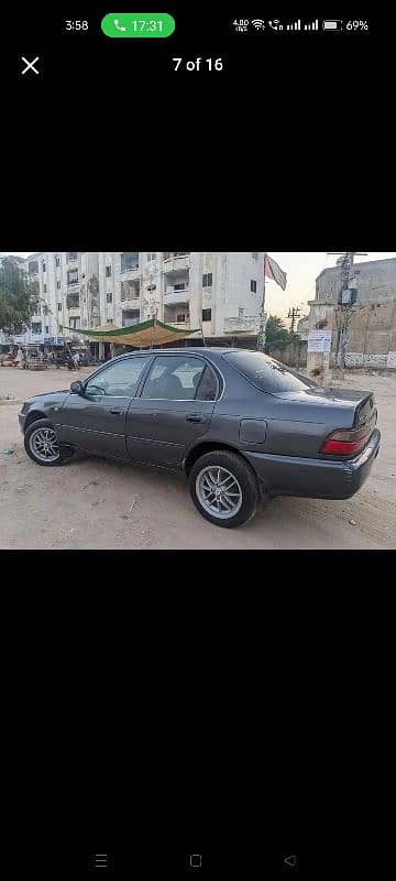 Toyota Corolla Indus 2000 1