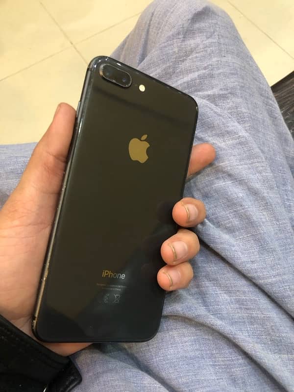 i phone 8 plus PTA APPROVED (64GB) URGENT SALE 0