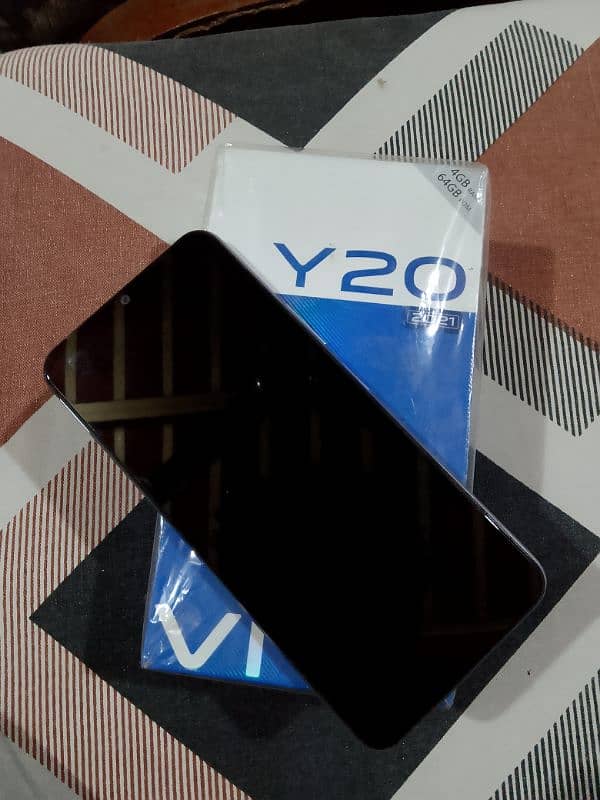 Vivo Y20 4