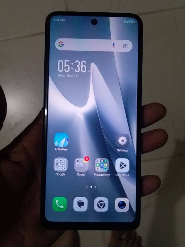 Infinix Hot 40 1