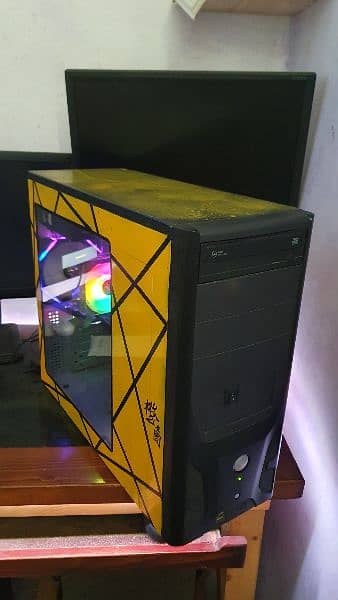 core i5 4690K ,16gb ram 128ssd , Gt730 4gb ddr3 gaming pc 1