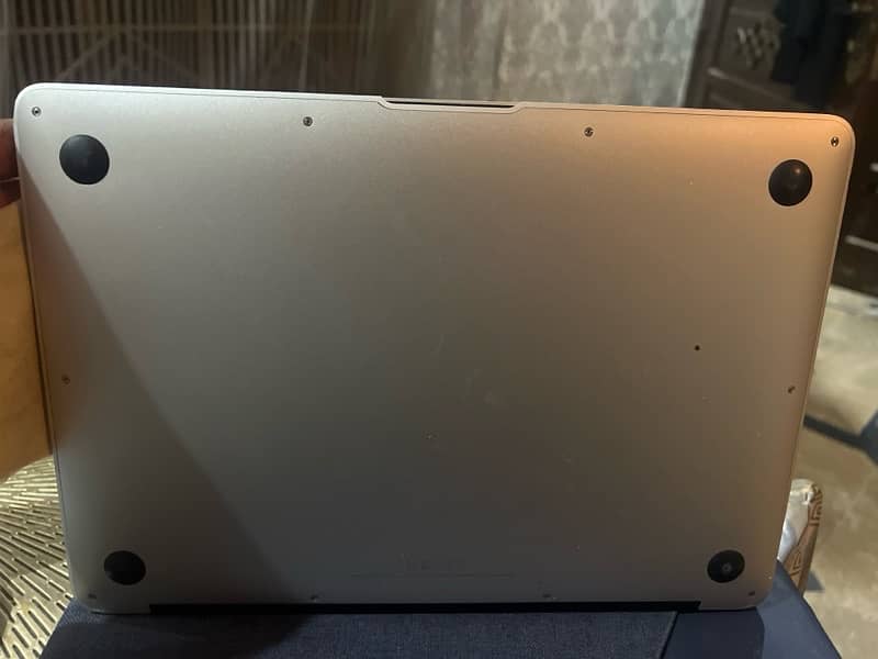 MacBook Air i5 2