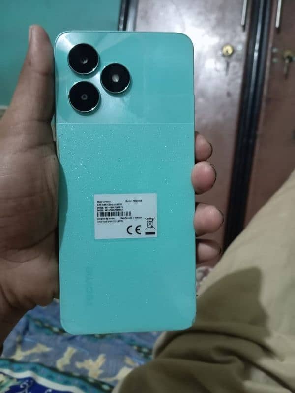 realme c51 4 128 0