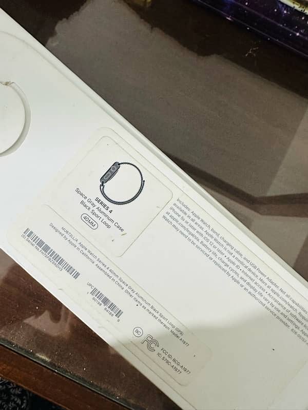 apple iwatch series 4 40mm excellent condition 9