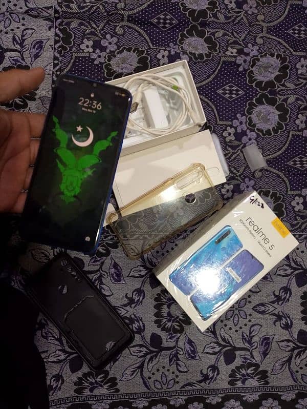 realme 5s 4gb rem 128gb storig 2