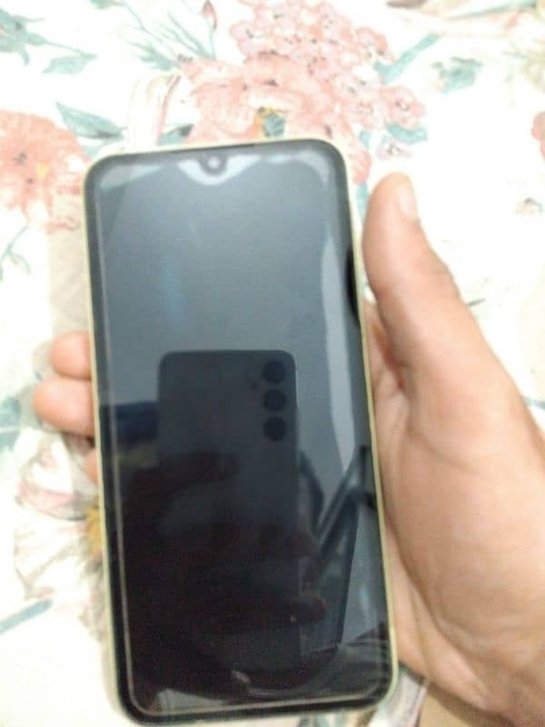 samsung galaxy a15 with box 3