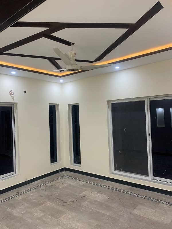 Rawalpindi Bahria Town phase8 1 kanal brand new house for rent 1