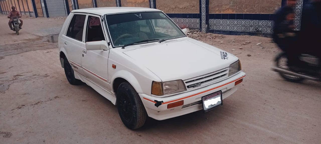 Daihatsu Charade 1986 0