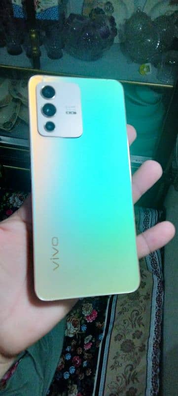 vivo v23 12+8 gb ram room 256gb 10/10 1