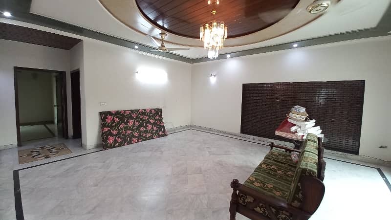 1 Kanal Upper Portion Available In Pcsir Phase 2 Near By UCP University And Shoukat Khanam 0