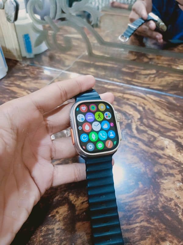 airpods and watch ultra 8