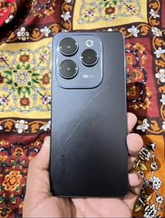 Infinix Hot 40 Pro