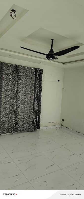 10 Marla Upper Portion for Rent Prime location Allama Iqbal Town 2