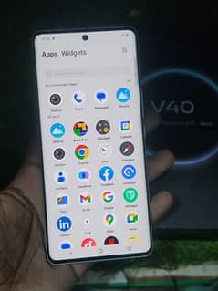 Vivo V40 Pro 12GB ram 256gb storage full box