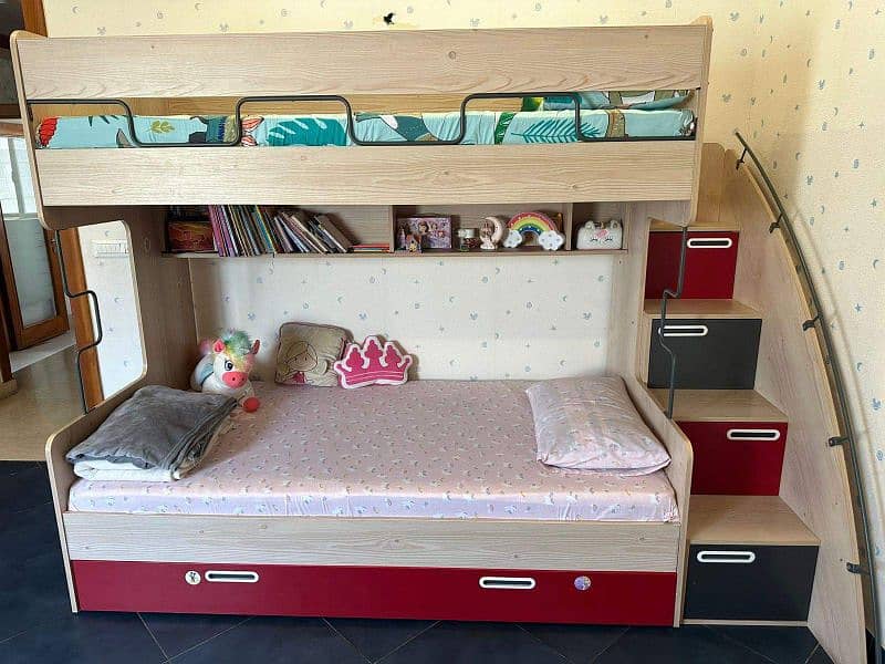 kids bunk bed triple with Mattress 1