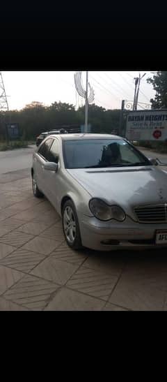 Mercedes 200 D 2001