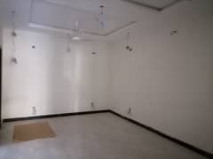 5 Marla Office Available For Rent In Moon Market, Lahore