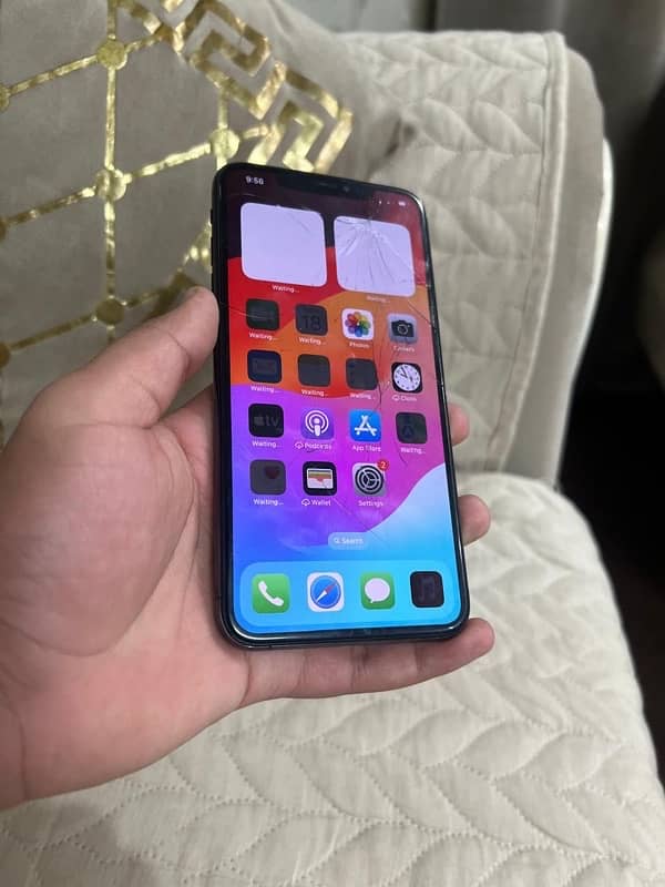 iPhone XS Max pta approved 3