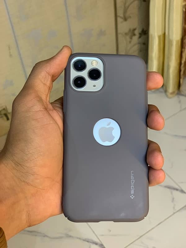 iphone 11 pro PTA Approved Dual sim256gb 4