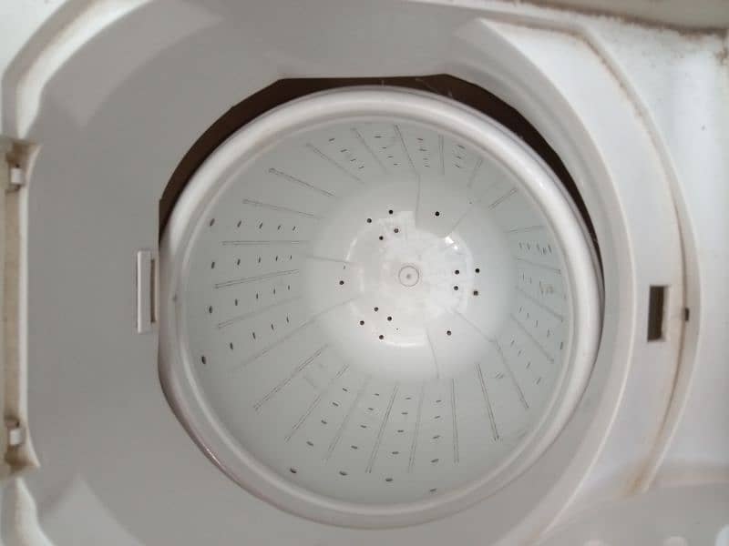 Washing machine with dryer 5