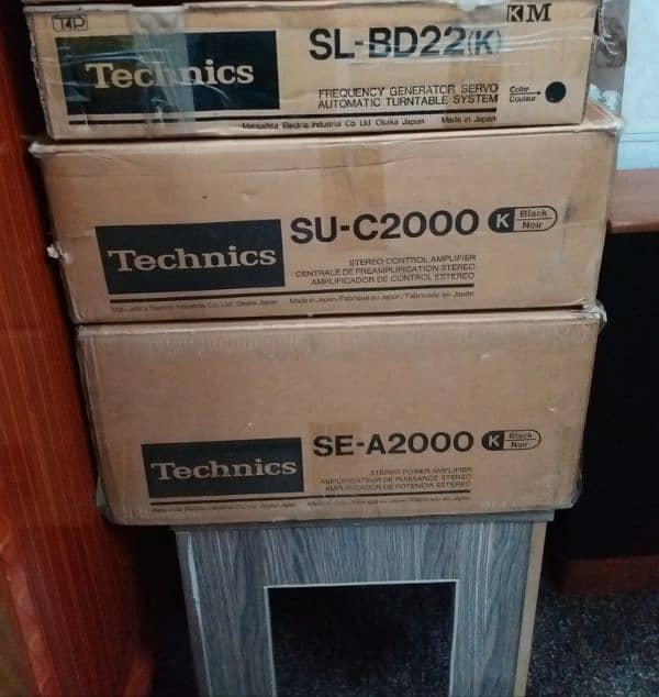 Technics Pre Amp Power Amp Turntable 1