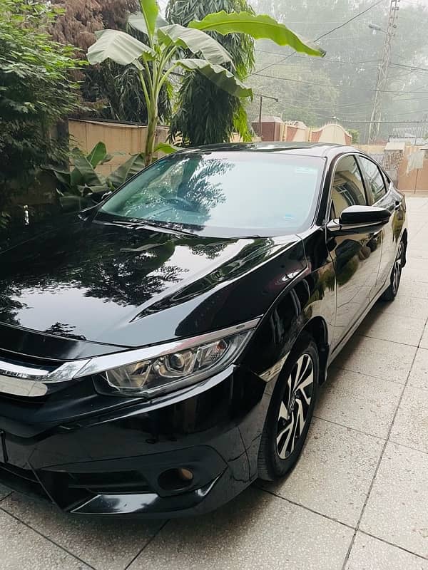 Honda Civic VTi Oriel 2018 Red Meter UG 1