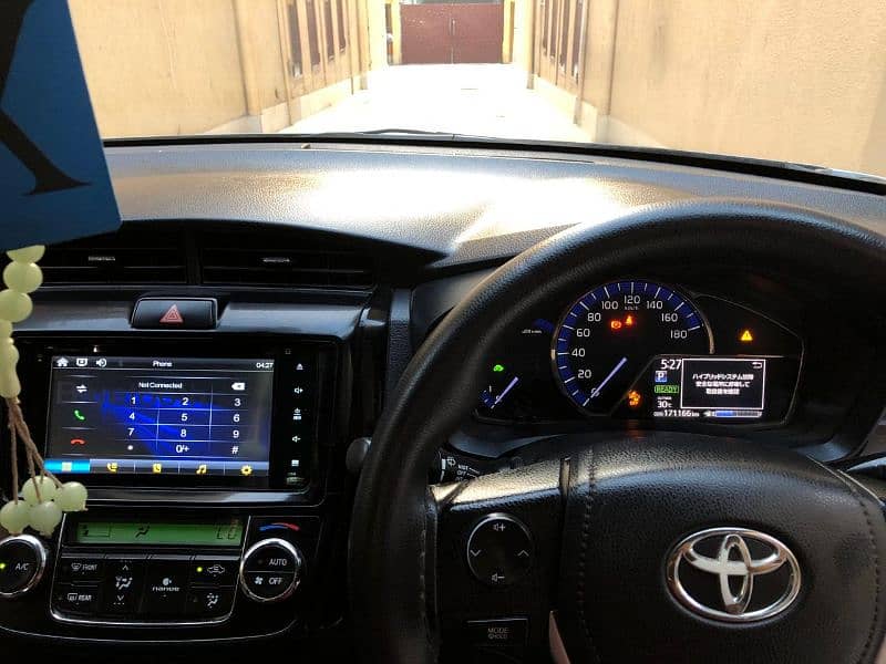 Toyota Corolla Axio 2015 register 2018 14