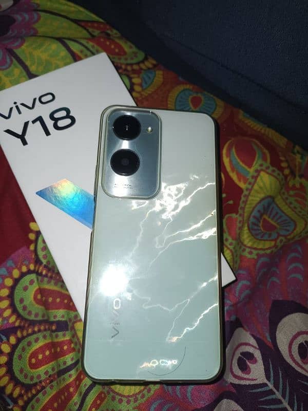 vivo y18 4/128 complete box 2