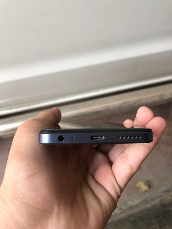 infinix smart 8 plus 10/10 all ok 1.5 month used 3