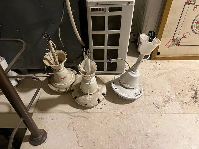 Ceiling Fans in excellent working condition with warrenty 1