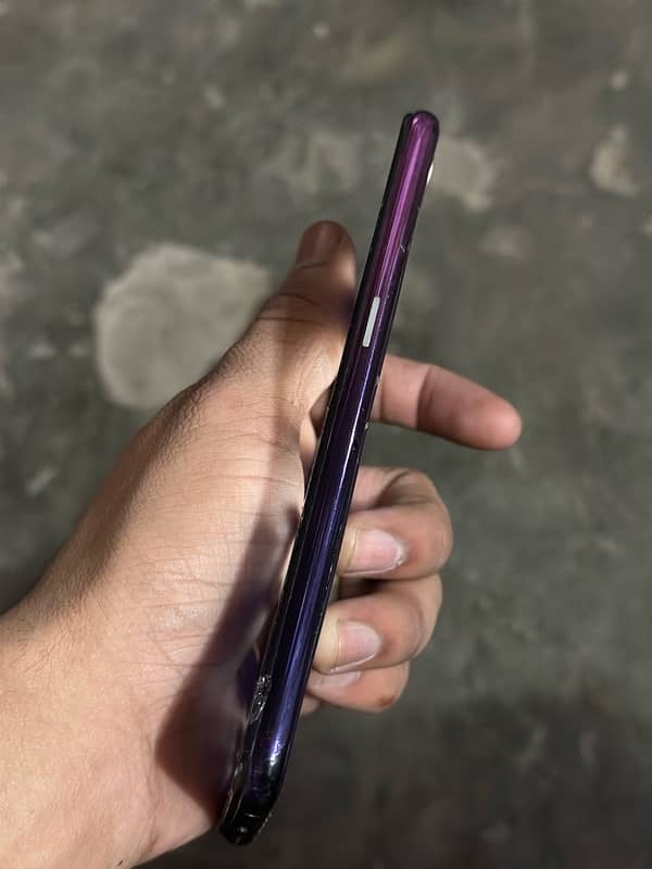 oppo f9  6/128 all okay 5