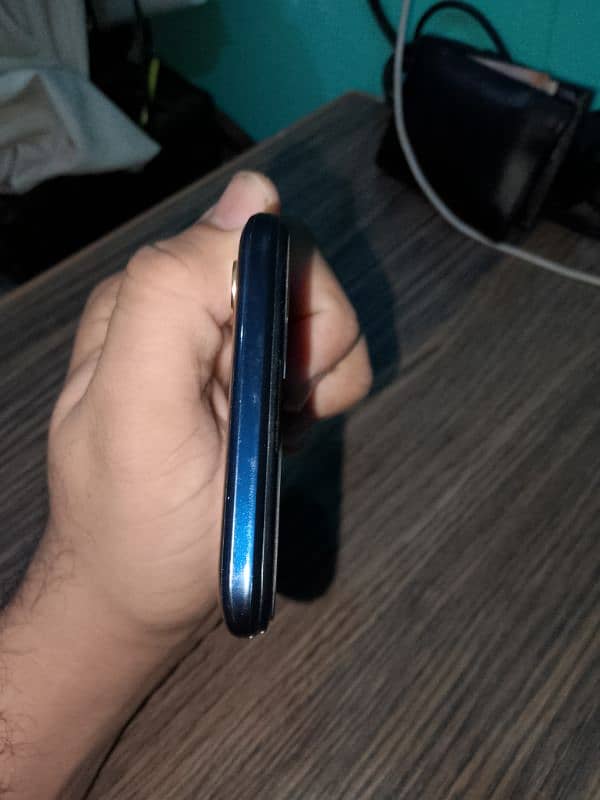 Vivo Y19 phone for sale 5