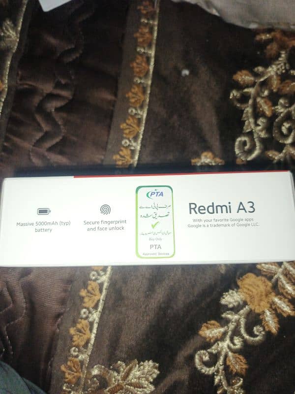 redmi A3 6/128 1