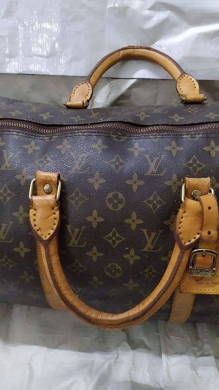 Louis Vuitton 17