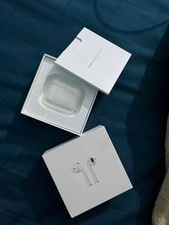 Airpods generation 2 (USA variant)