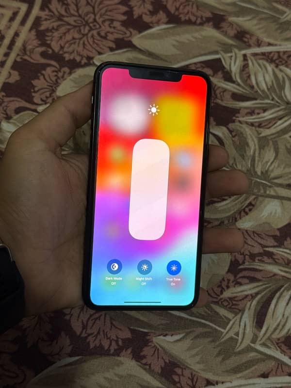 iphone 11 Pro Max 7