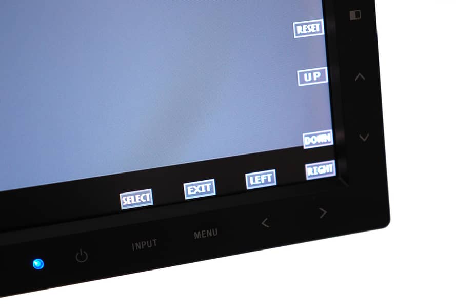 27" Inch NEC 4K UHD AH-IPS 10 Bit Colors sRGB 110%, Adobe 81% Monitor 6