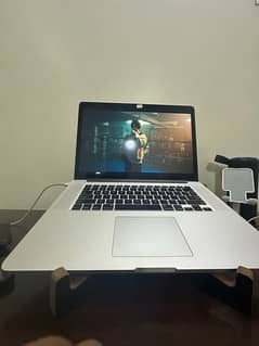 Macbook pro 2015 15inch 16/512 2gb card