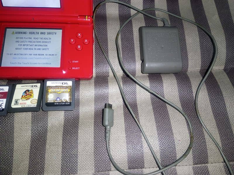 Nintendo Ds Lite (Red) 6