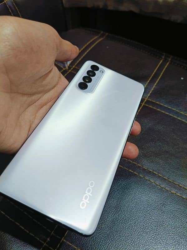 Oppo Reno 4 pro 8/256 2