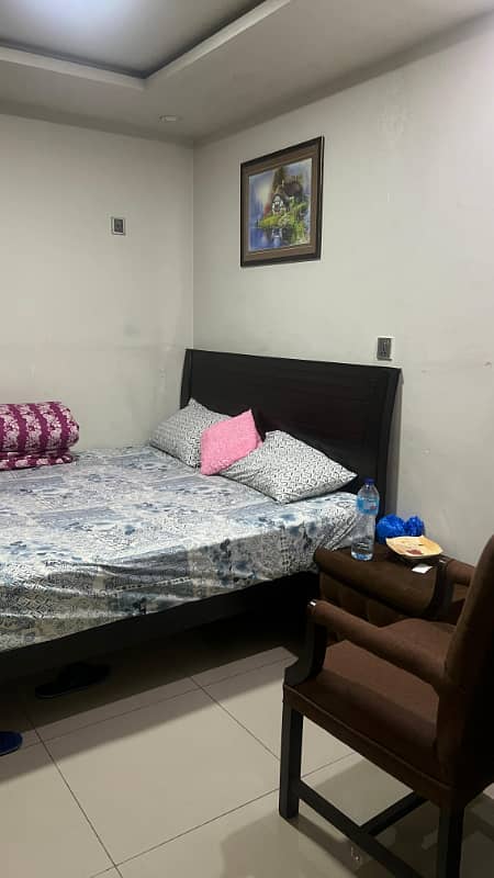 One bedroom fully furnished for rent perday,weekly 5