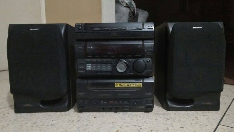 Sony speakers set 0