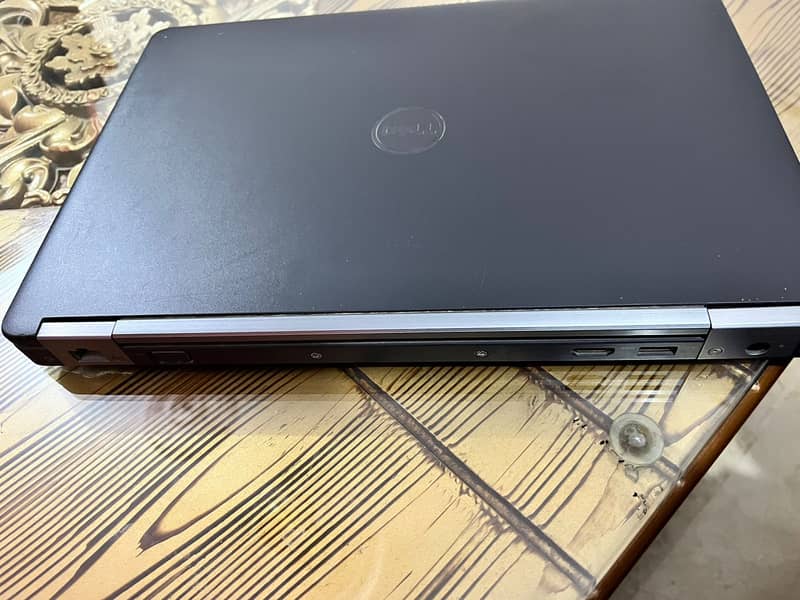 Dell latitude E5470 Core i5 6th Generation 3