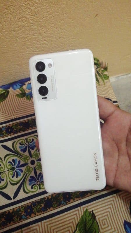 Tecno camon 18t with box 4+3/128 9