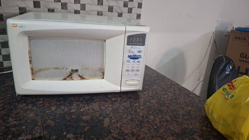 dawlance microwave for sale 0