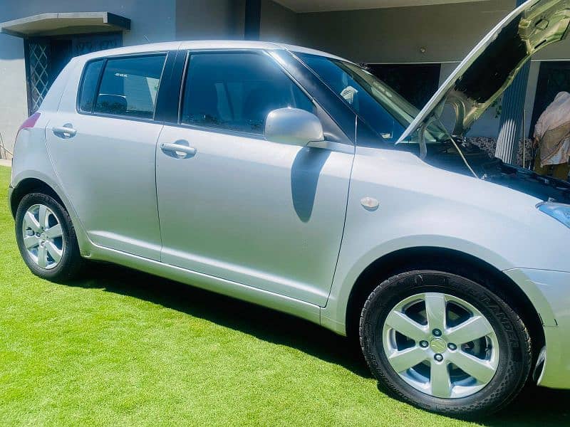 Suzuki Swift 2019 4