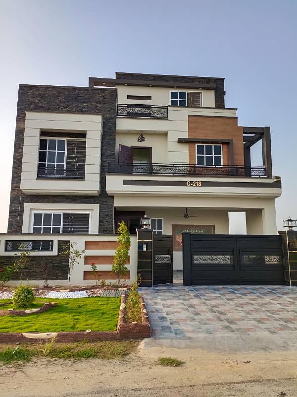 10 Marla Corner House For Sale Kent Housing Society Chenab Ranger Road Sialkot 1