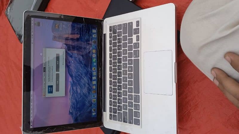 Macbook pro 2012 0