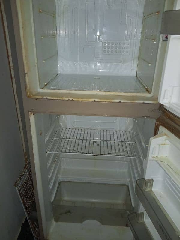 Dawlance fridge 2